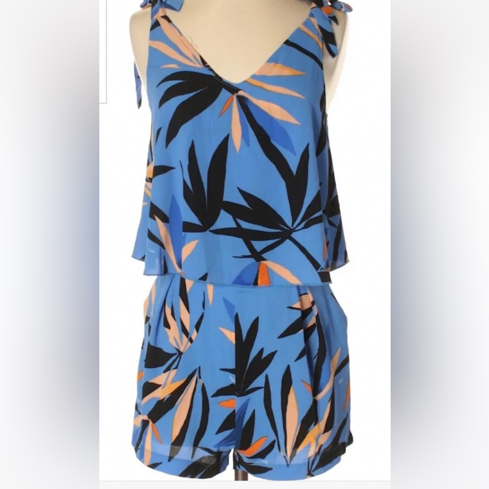 NWT summer c & e floral tie romper
